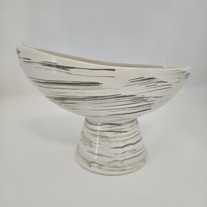 Vintage 1960s MCM McCoy Pottery Harmony Line White W/Moss Green Planter